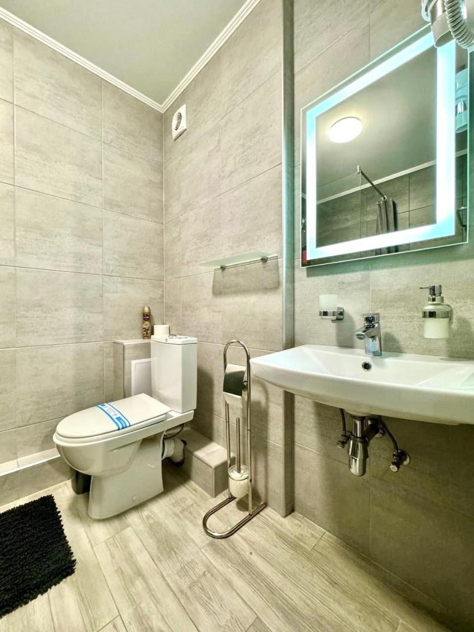 Apartpoltava Апартаменти Бізнес-Класу В Престижній Новобудові З Панорамним Балконом Центр 외부 사진